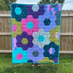 Handmade colorful quilt, quilt, rainbow quilt, patchwork quilt, hexagon quilt, flower garden quilt, lap quilt, throw blanket, Cotton
